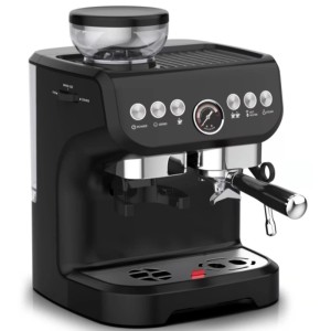 Ground coffee machine with grinder